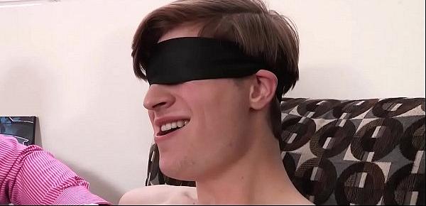 FamilyDick - Muscle Daddy Plays With Blindfolded Twink